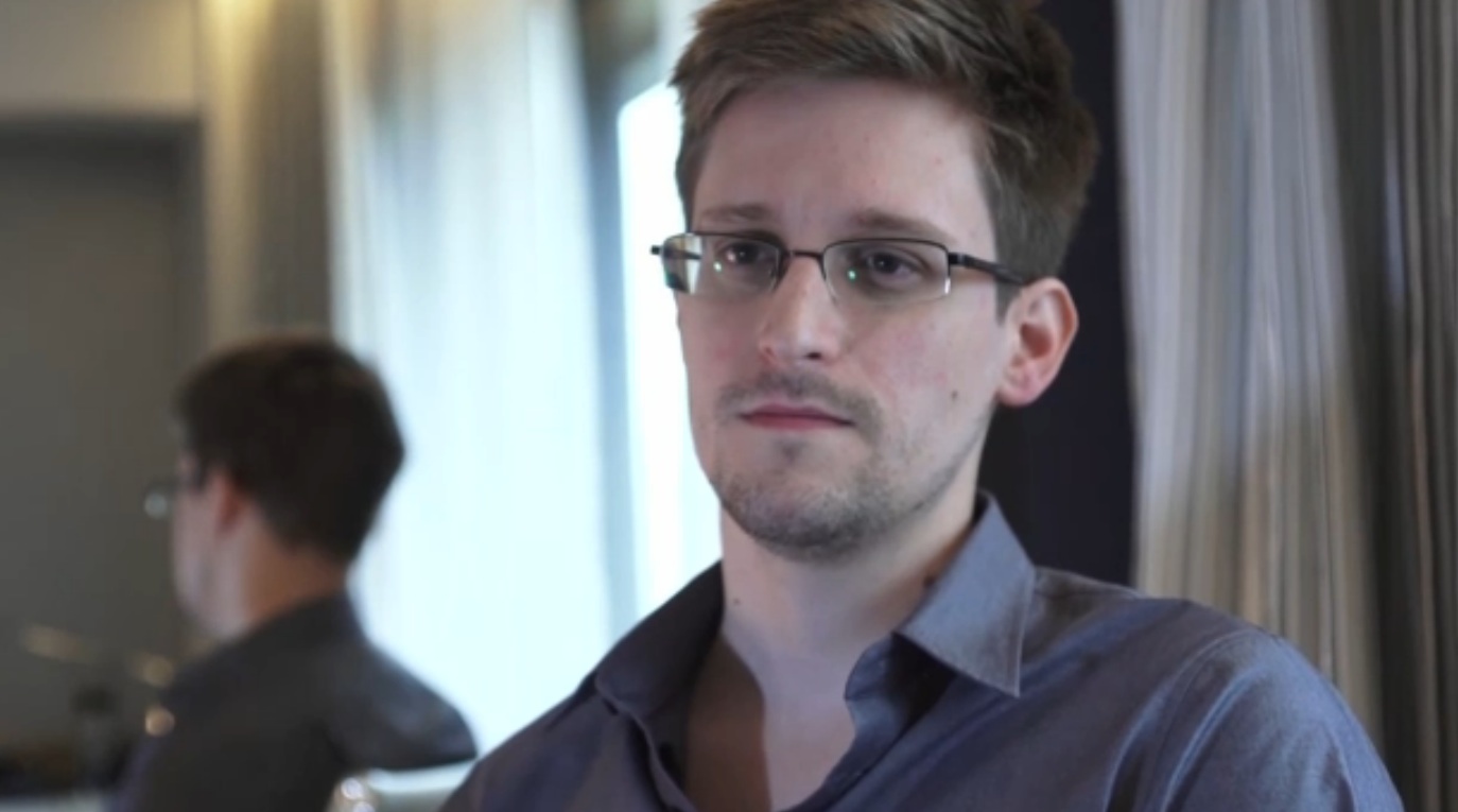 Read more about the article Edward Snowden, Amerikan siyasi tarihinin en önemli sızıntısı